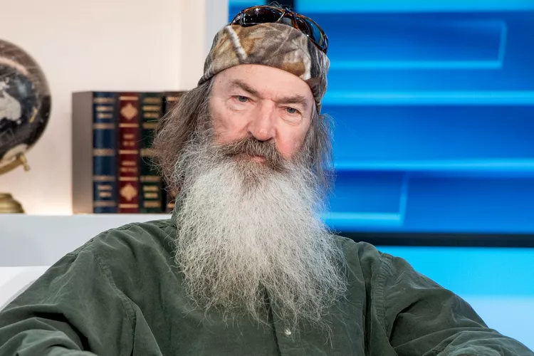 Phil Robertson, ‘Duck Dynasty’ Star and Outdoorsman, Dies at 79